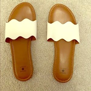 Slide sandals